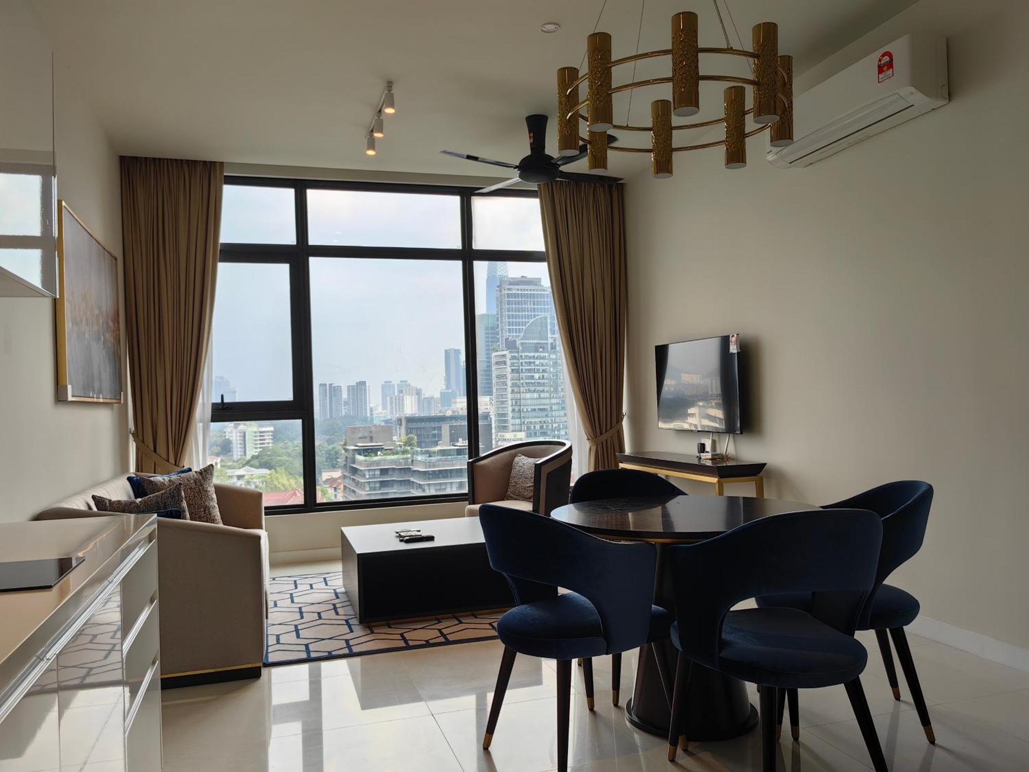 Pavillion Embassy Service Apartment By Autumn Suites Premium Stay كوالالمبور المظهر الخارجي الصورة